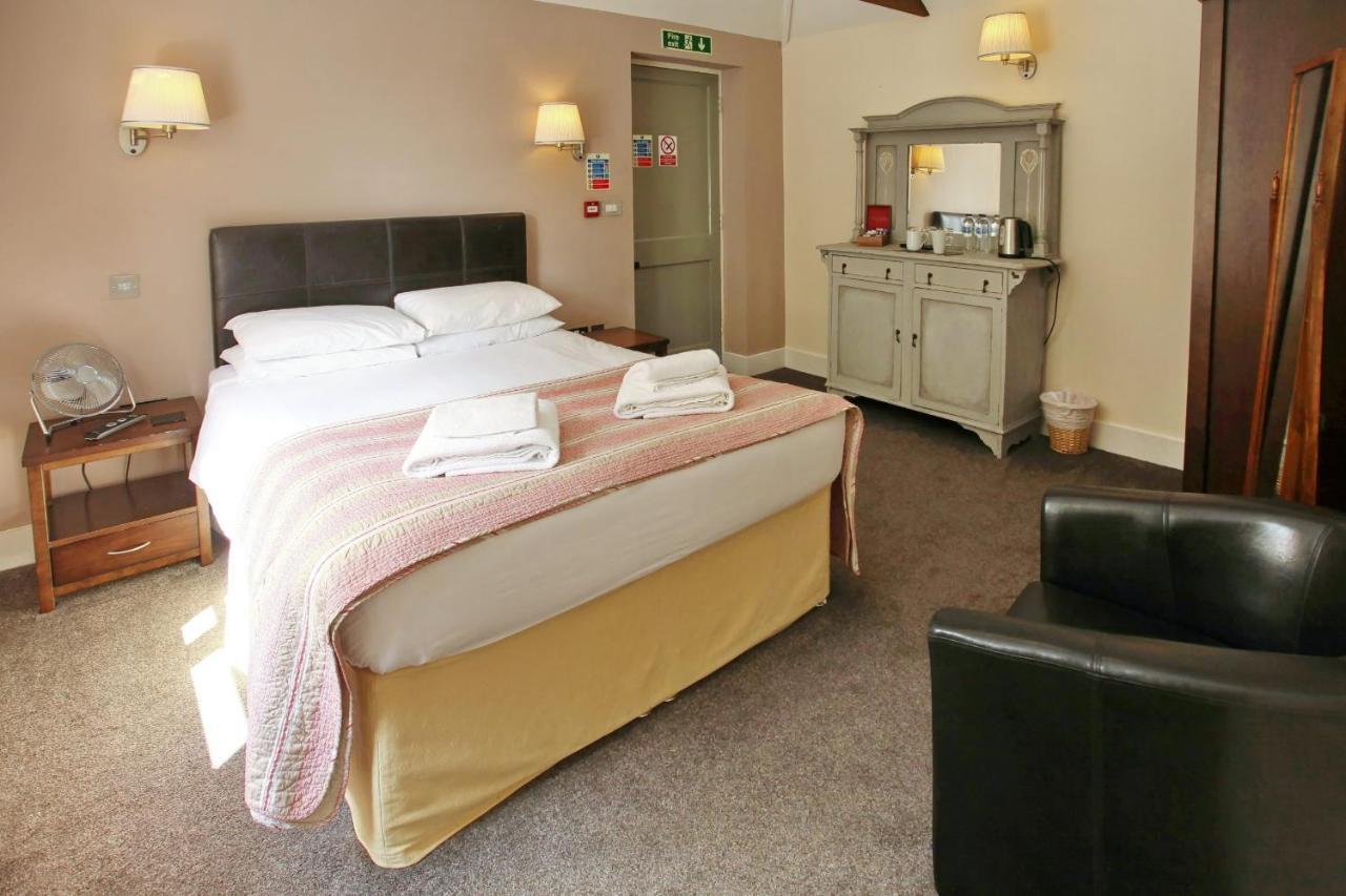 Hotel The Barleycorn Marlborough Esterno foto